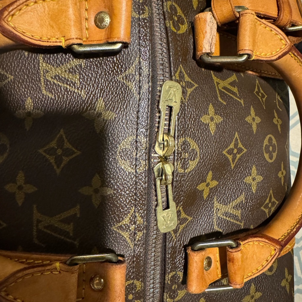 Louis Vuitton Brown LV Monogram Keepall 50 Duffle Bag - Picture 14 of 14